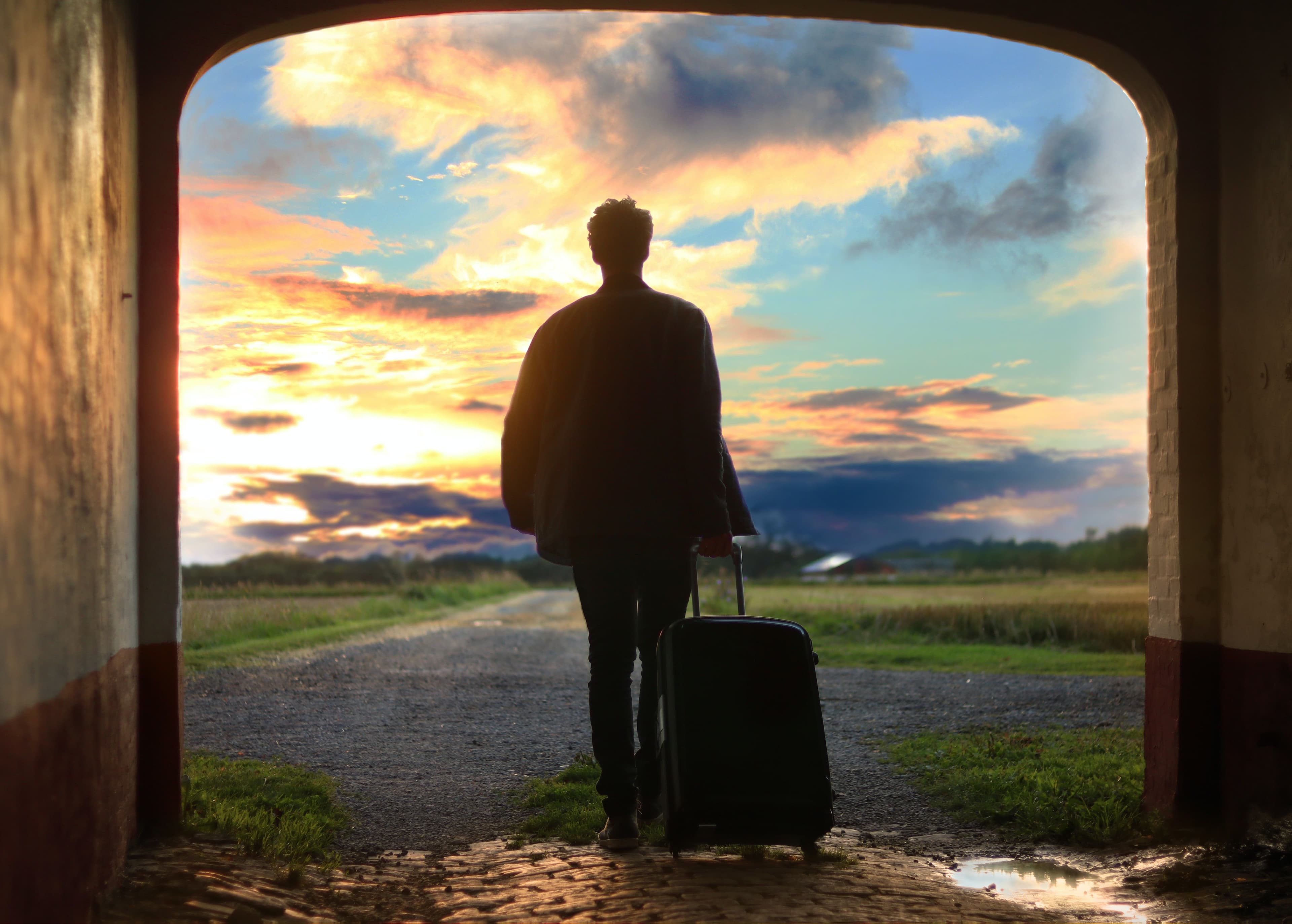 Study Abroad Guide for US Students in 2024 Study Abroad Guide for US Students in 2024