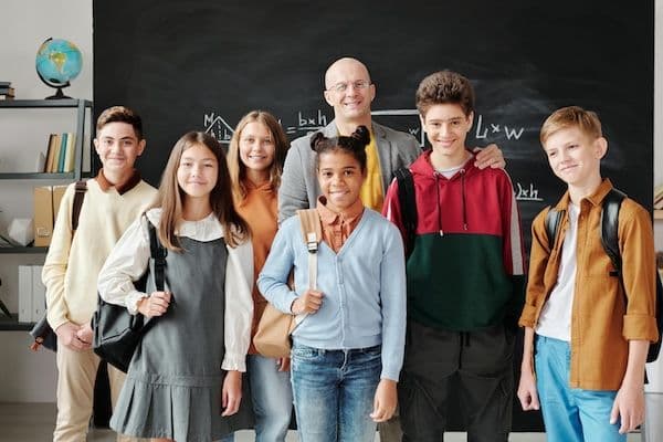 A Comprehensive Guide to Private Middle School Admissions A Comprehensive Guide to Private Middle School Admissions
